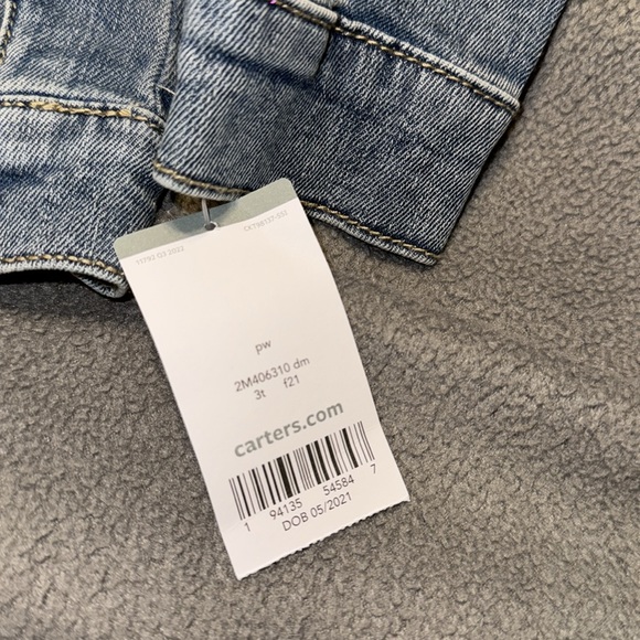 Carters 3T denim jacket - Picture 2 of 4